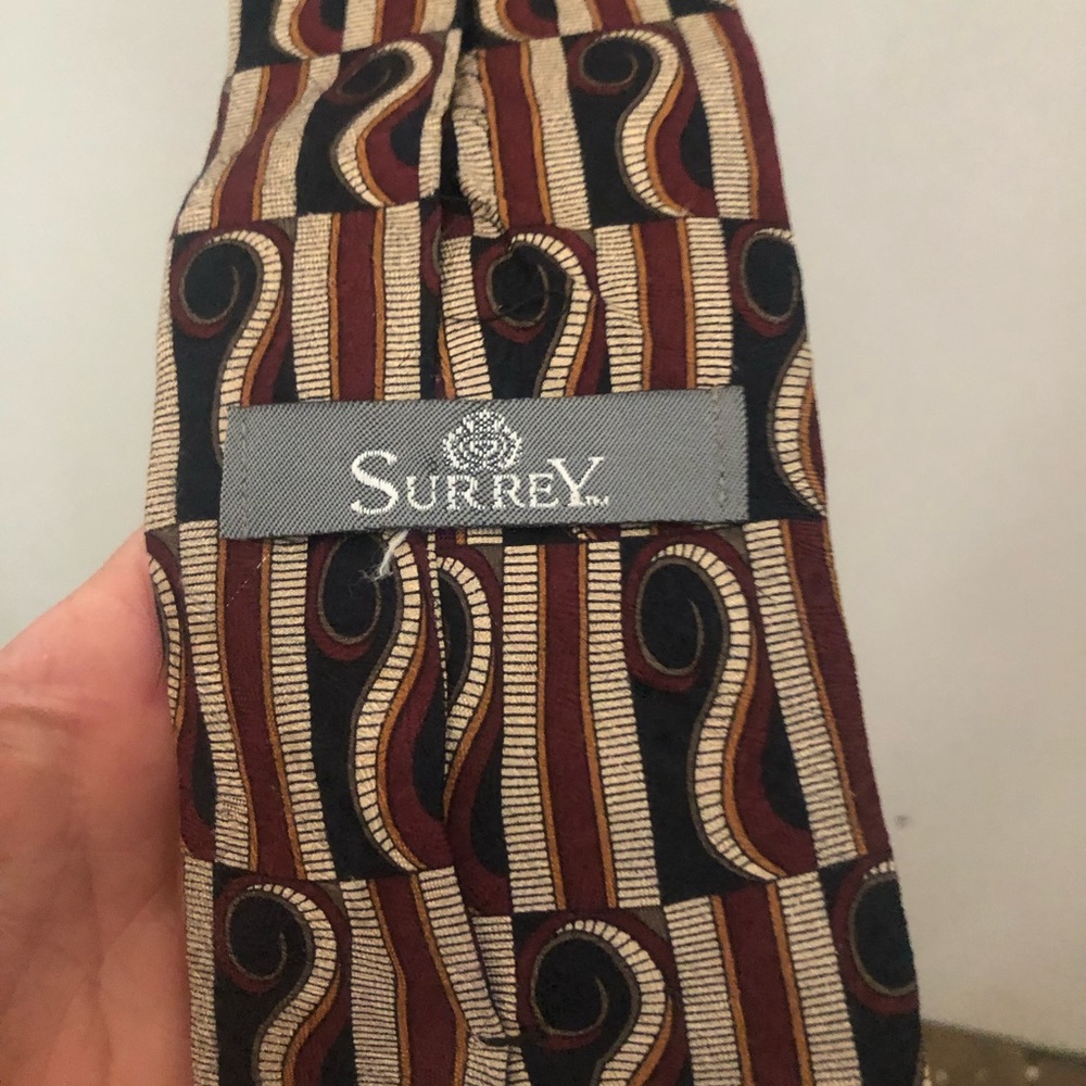 Tie - Picture 2 of 3